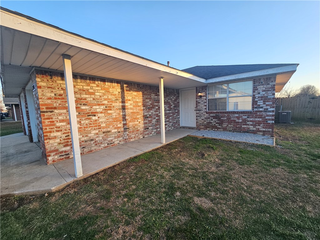 Patrick Place Ph I Rogers - Residential Lease