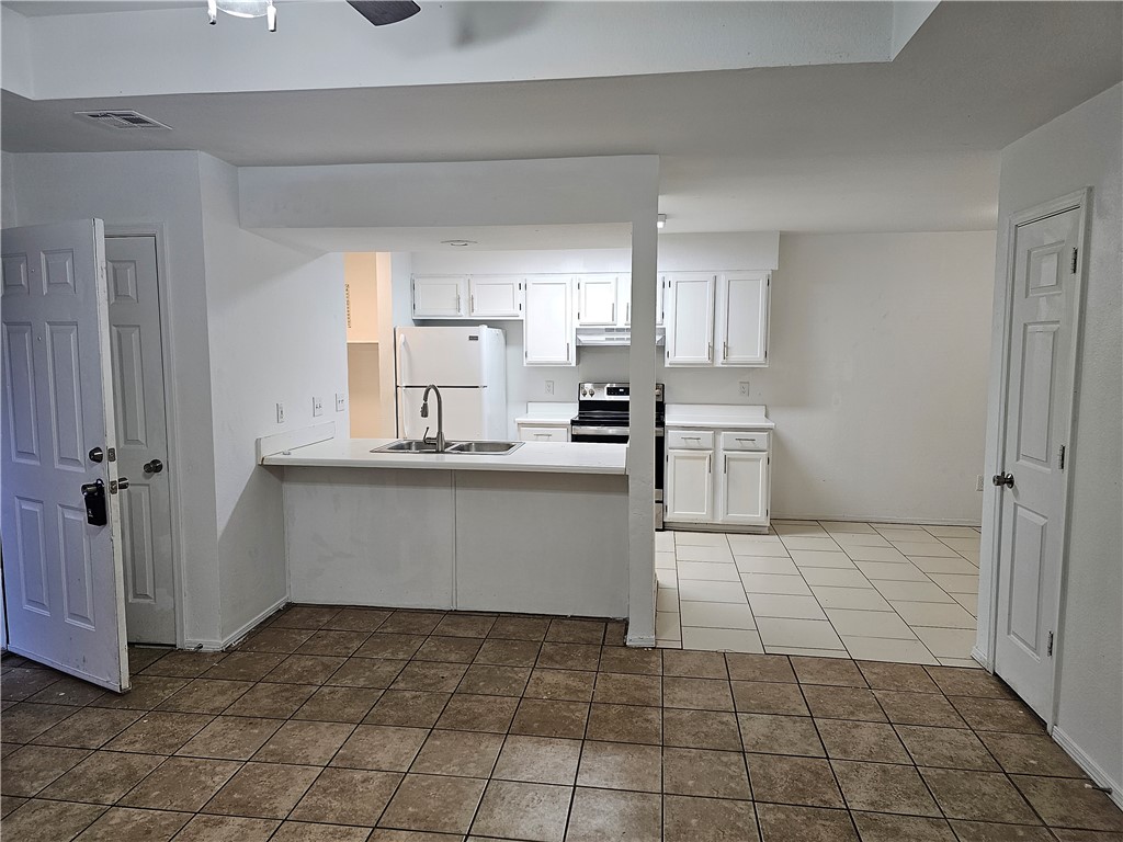 Patrick Place Ph I Rogers - Residential Lease