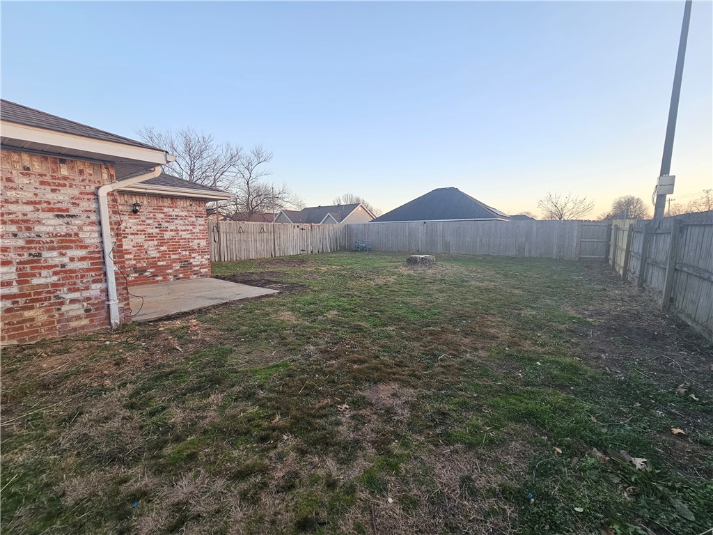 Patrick Place Ph I Rogers - Residential Lease