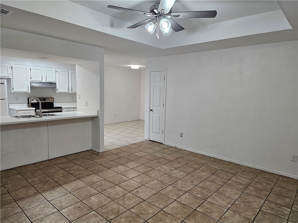 Patrick Place Ph I Rogers - Residential Lease