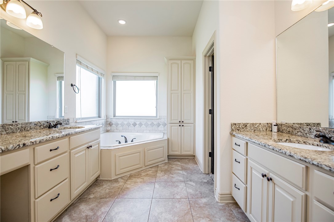 Cross Creek - Residential Lease