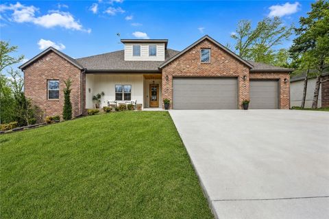 Photo of 4 Moreton Lane, Bella Vista, AR 72714 (MLS # 1352340)