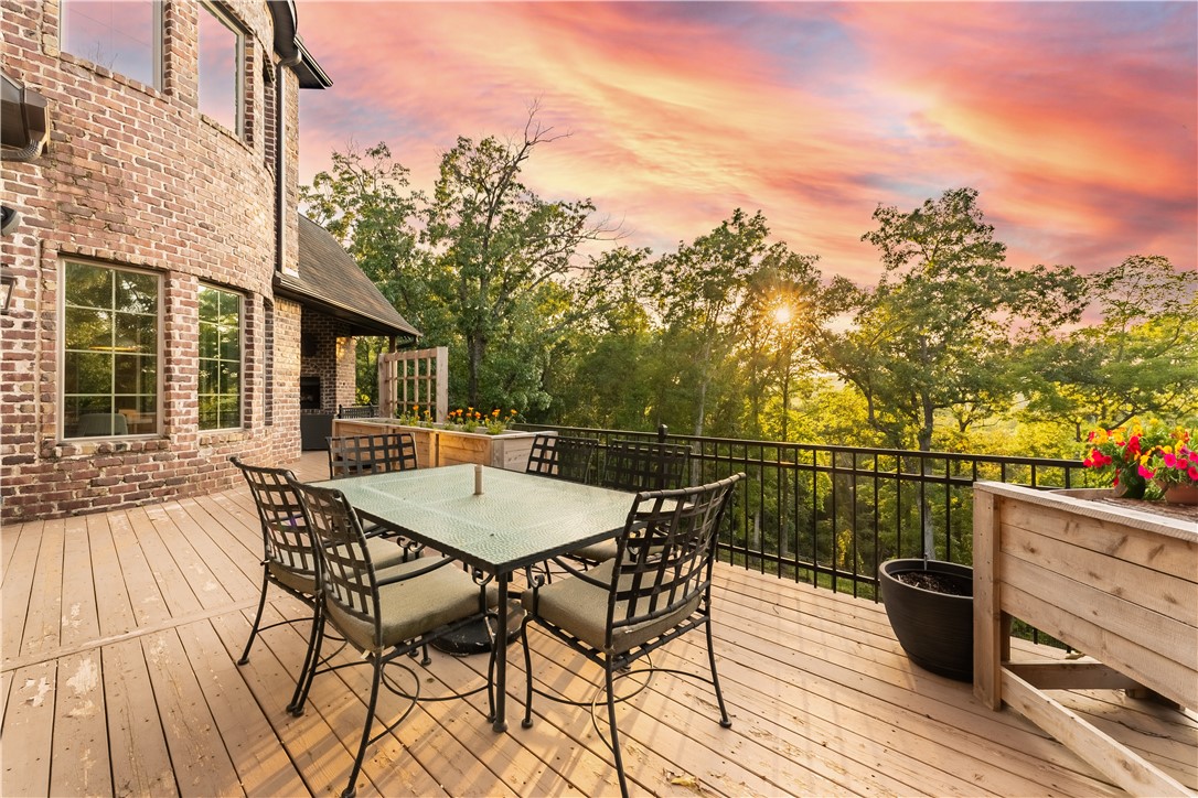 Oak Tree Centerton - Residential