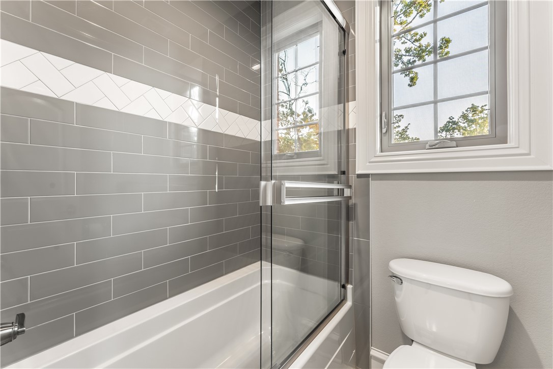 Oak Tree Centerton - Residential