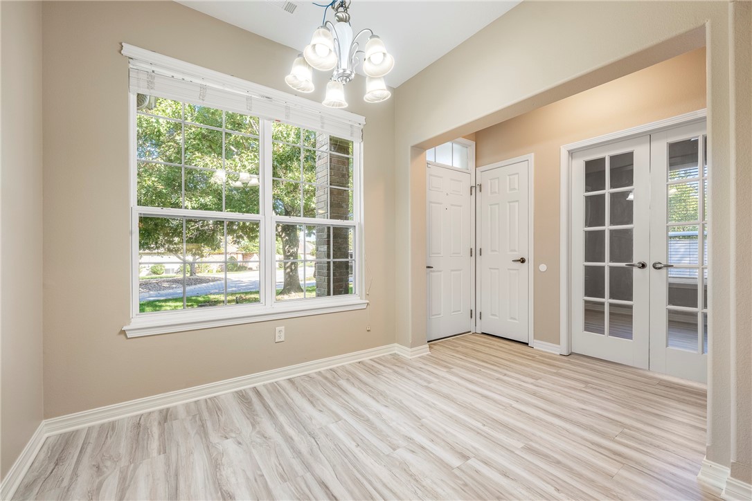 Highland Park Villas - Residential