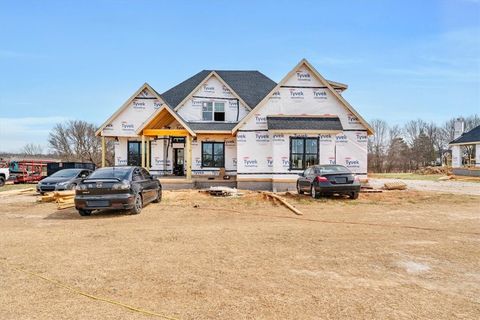 Photo of 18962 Magnolia Meadows, Fayetteville, AR 72704 (MLS # 1337633)