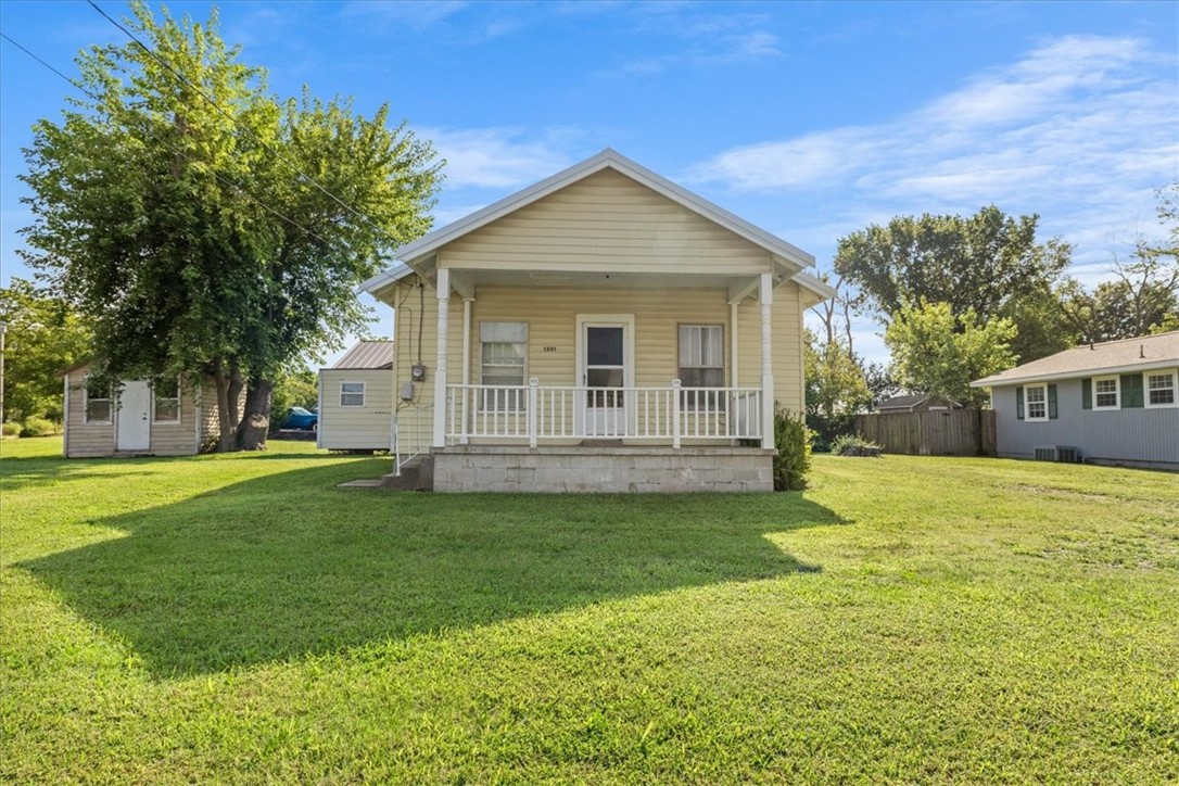 Belle Heights Bentonville - Residential