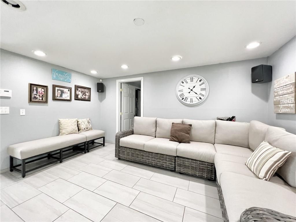 1-17-30 Springdale Outlots - Residential