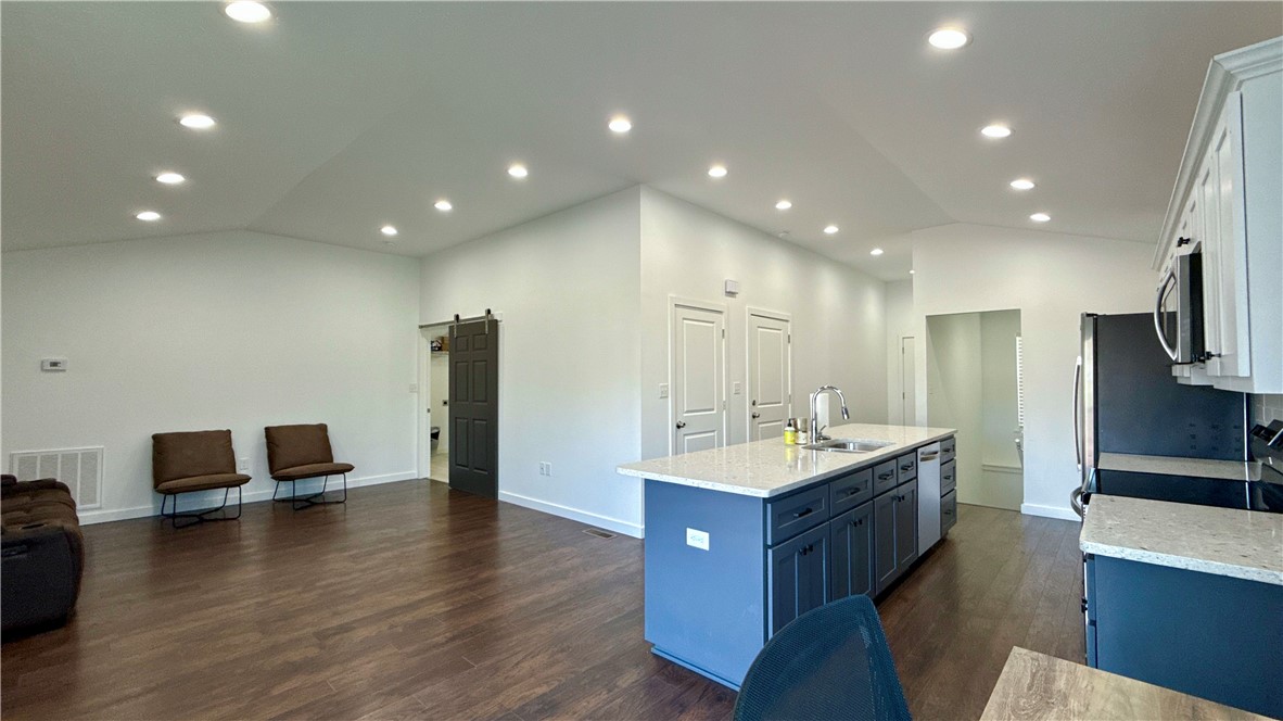 WELLINGTON PHASE I - Residential