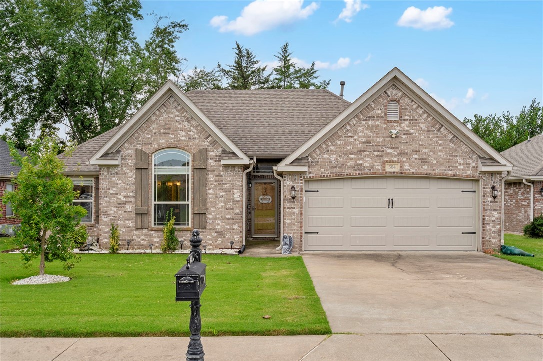 Are you tired of looking at homes that just don't check enough of the boxes? Let me ask you if any of these are on your list: An average electric bill of $27 a month thanks to solar panels, living on a cul-de-sac, or walking distance to an elementary school, middle school, and high school. A high-end HVAC system installed in 2022 that keeps you cool in the summer and warm in the winter. A beautifully remodeled kitchen that includes 3 cm quartz countertops and seamless 3 cm quartz backsplash. How about no carpet and instead engineered bamboo hardwood floors, tile, and LVP? What about a beautiful 30' x 15' brick paver patio in the backyard with some mature trees creating a backyard oasis? Or a gas fireplace, insulated garage door, large shed, extra storage space, and a dog door built in with a lock. If these are on your checklist, then this might be the one for you. With features that you just don’t see at this price point, don’t wait to book your showing. Stop searching and start enjoying life where you belong.