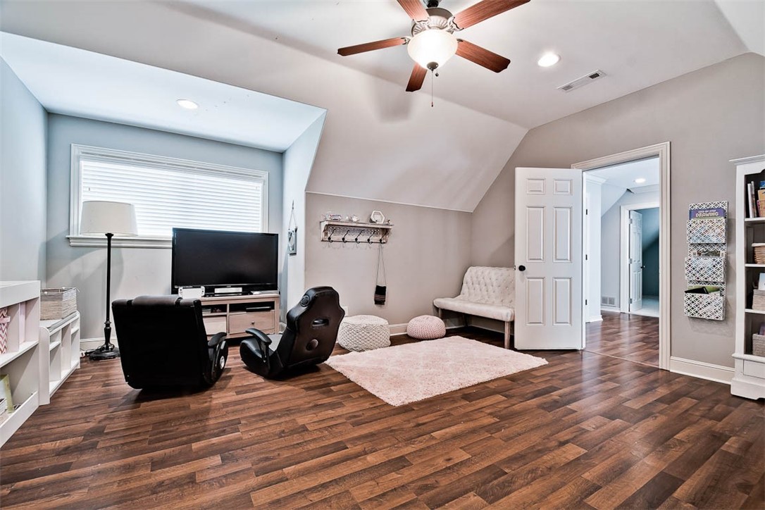 Shadow Valley Ph Iii Rogers - Residential