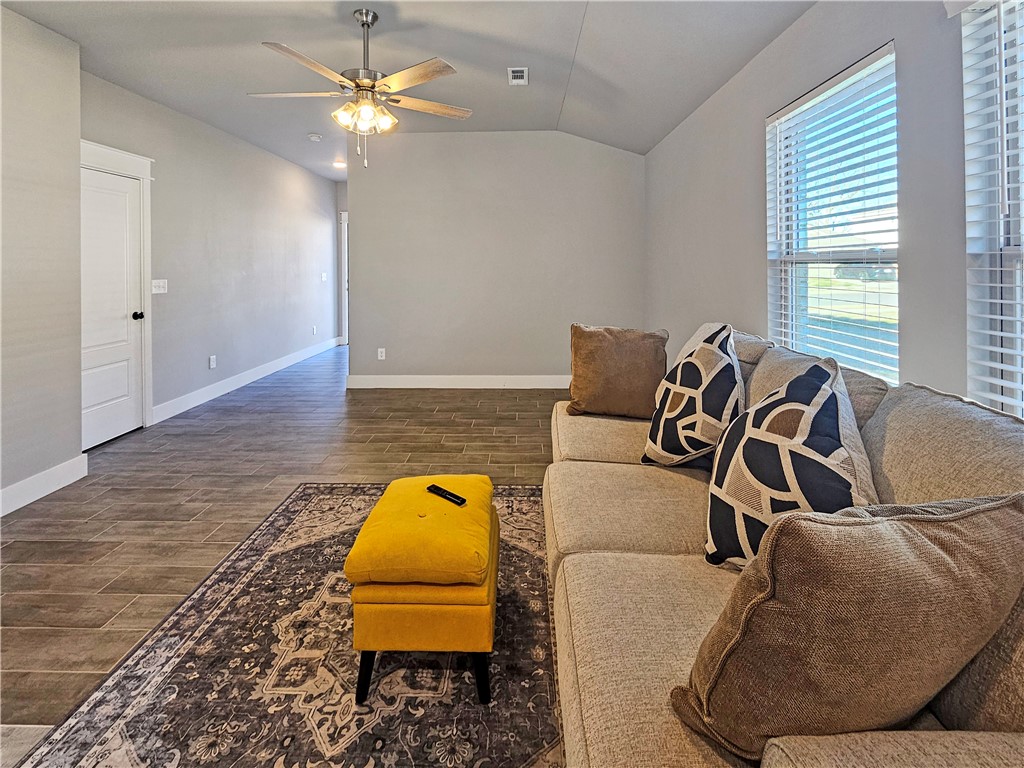 Prairie Brook Sub Ph 5 Centerton - Residential Lease