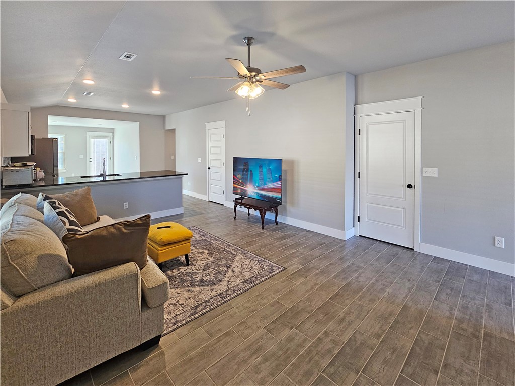 Prairie Brook Sub Ph 5 Centerton - Residential Lease