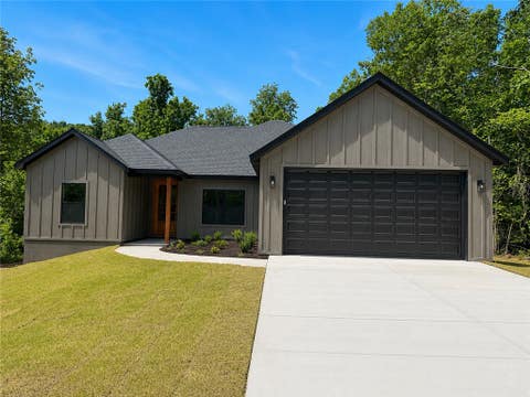 Photo of 2 McGaugh Place, Bella Vista, AR 72714 (MLS # 1356056)