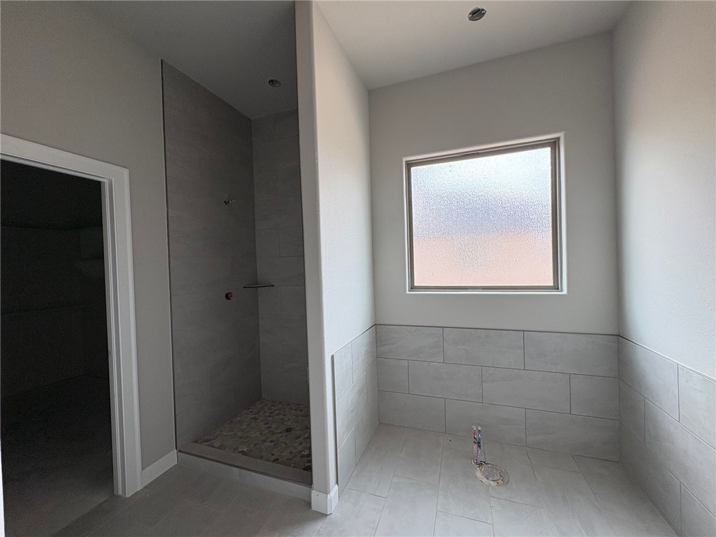 Hillcrest - Residential