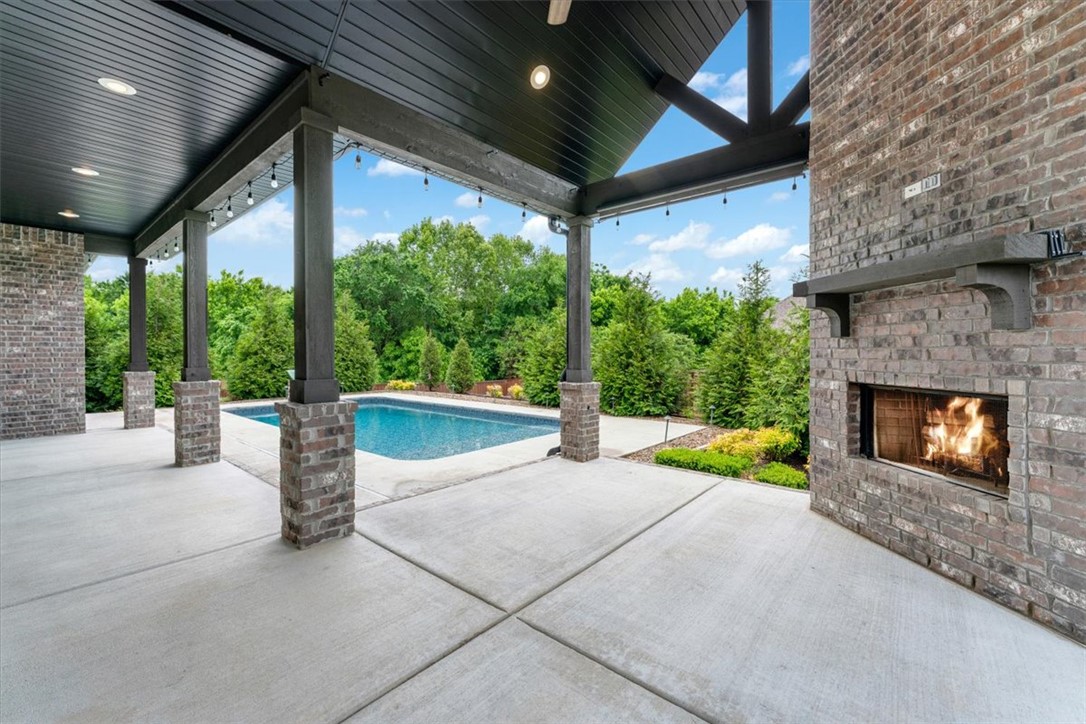 Otter Creek Ph II Cave Springs - Residential