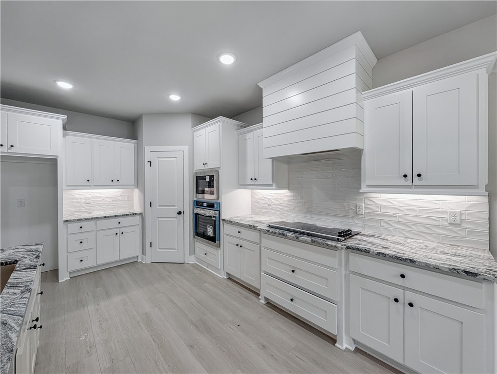 Hebrides Sub Bvv - Residential Lease