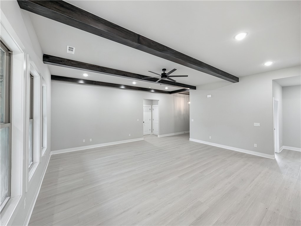 Hebrides Sub Bvv - Residential Lease