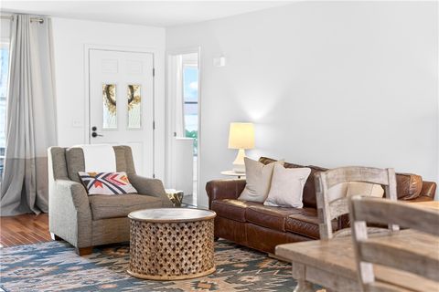 Photo of 4 Joanie Lane, Bella Vista, AR 72715 (MLS # 1339016)