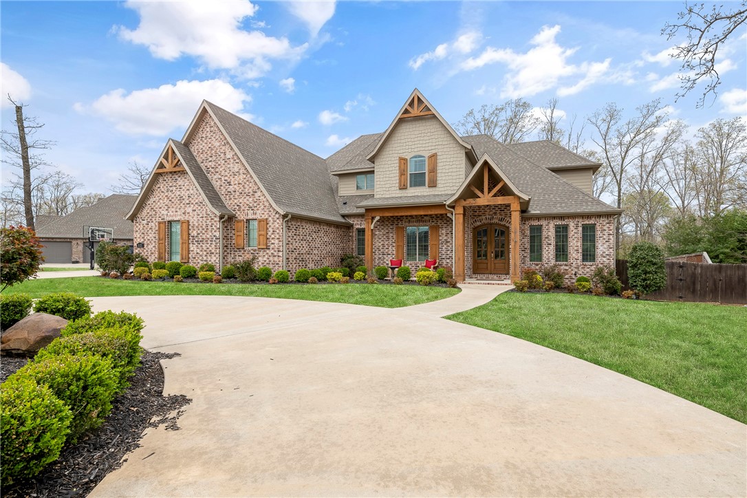 Versailles - Residential