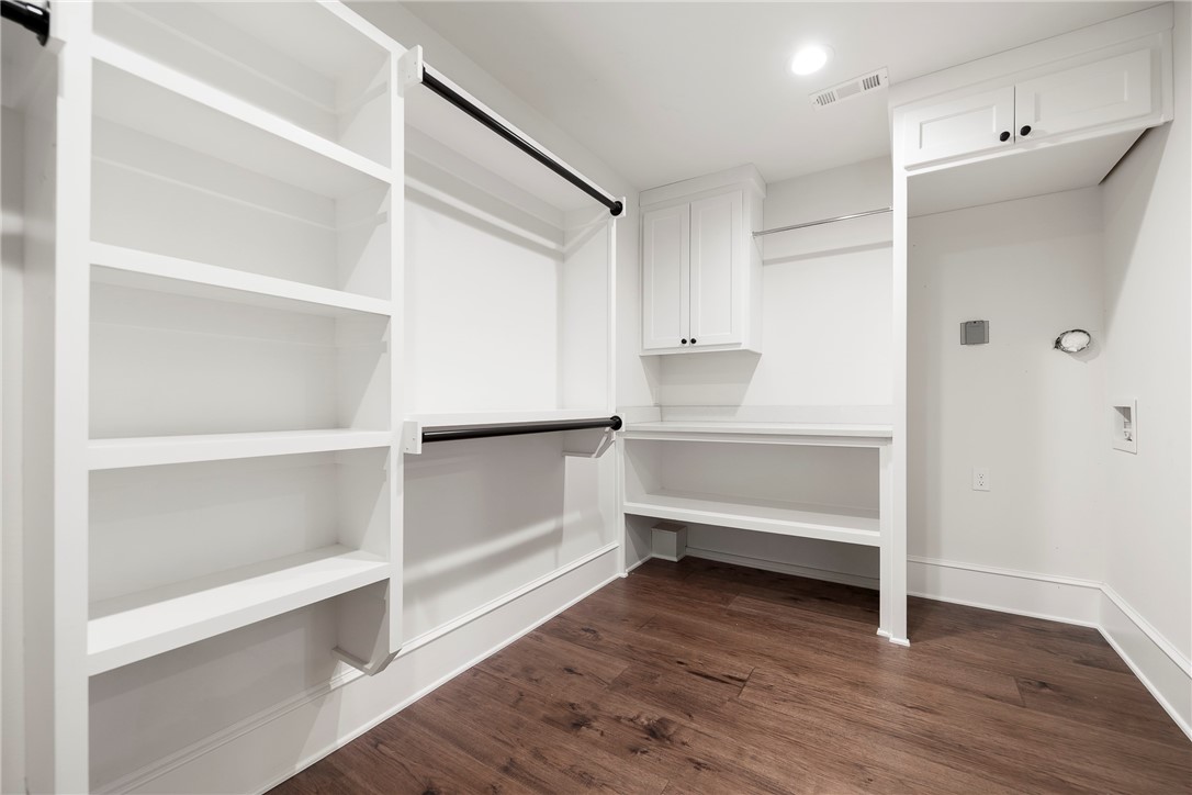 Sequoyah - Residential