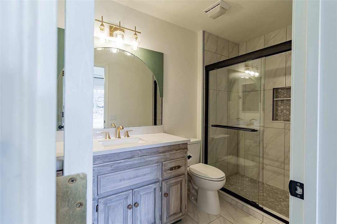 Brompton Courts Bvv - Residential Lease