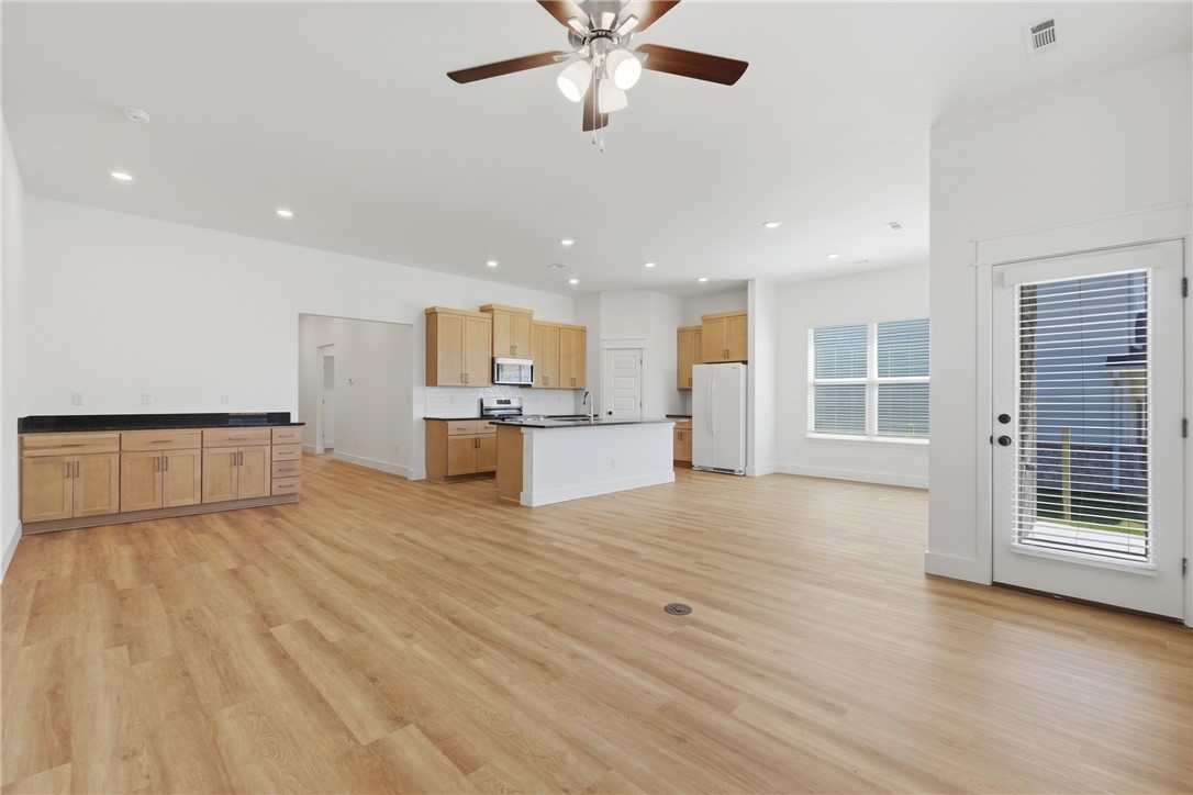 Deere Creek - Residential Lease