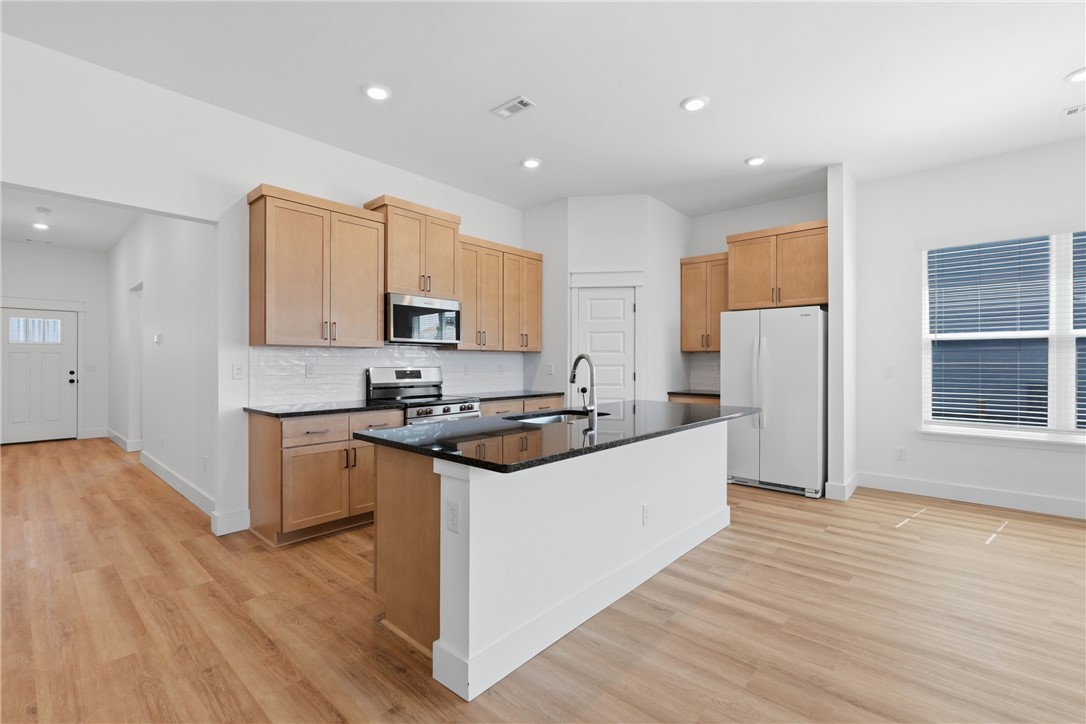 Deere Creek - Residential Lease