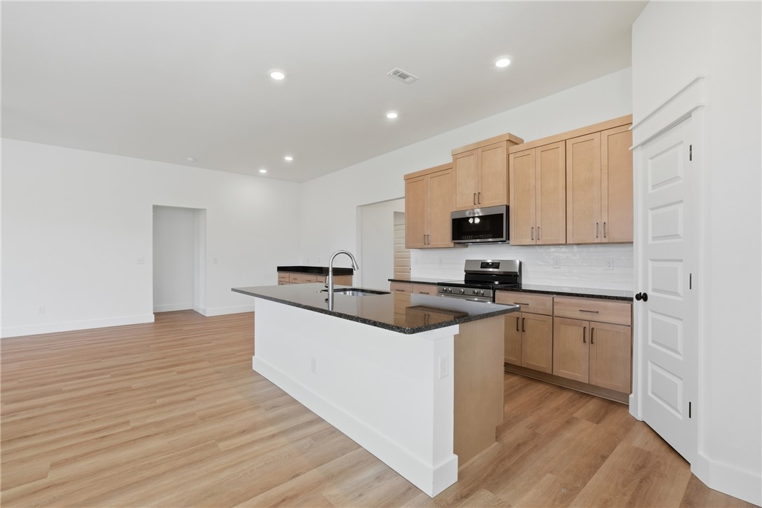 Deere Creek - Residential Lease