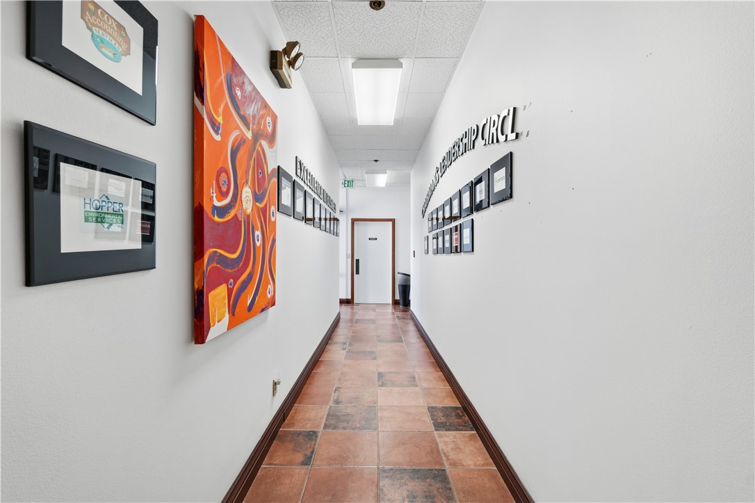 FAYETTEVILLE ORIGINAL - Commercial Lease