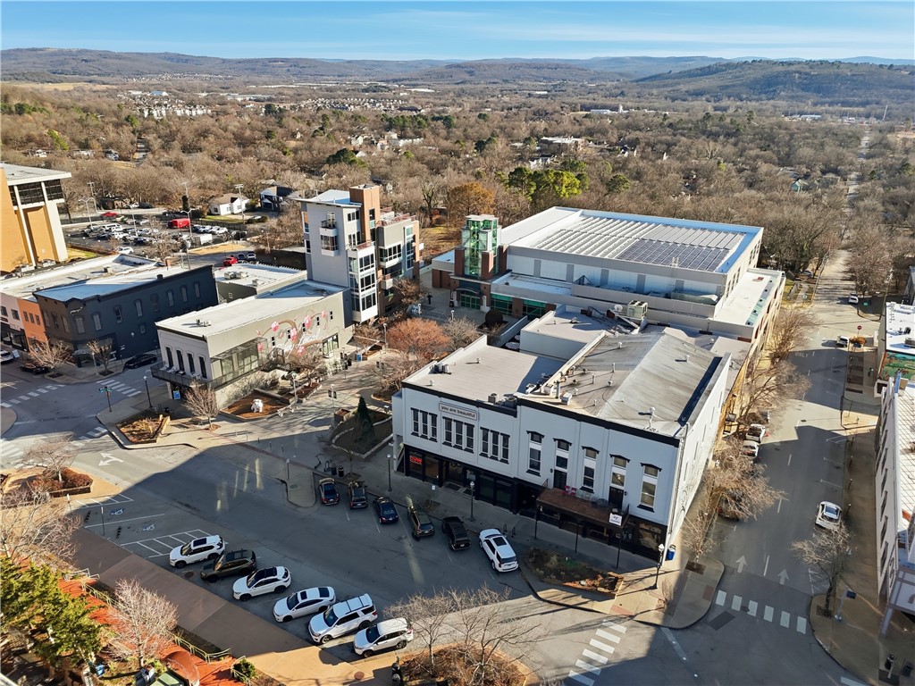 FAYETTEVILLE ORIGINAL - Commercial Lease