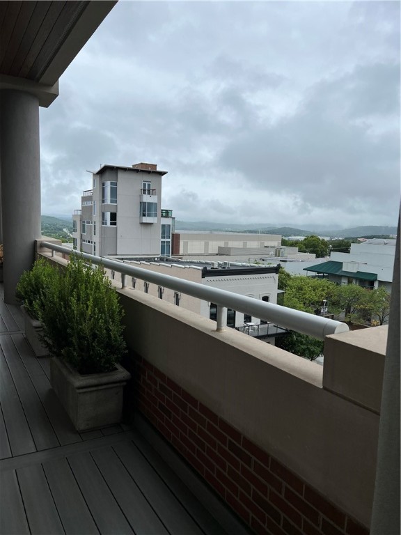 One East Center Condos Hpr - Residential