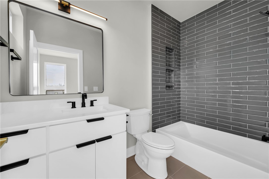 W A BURK'S ADD-BENTONVILLE - Residential