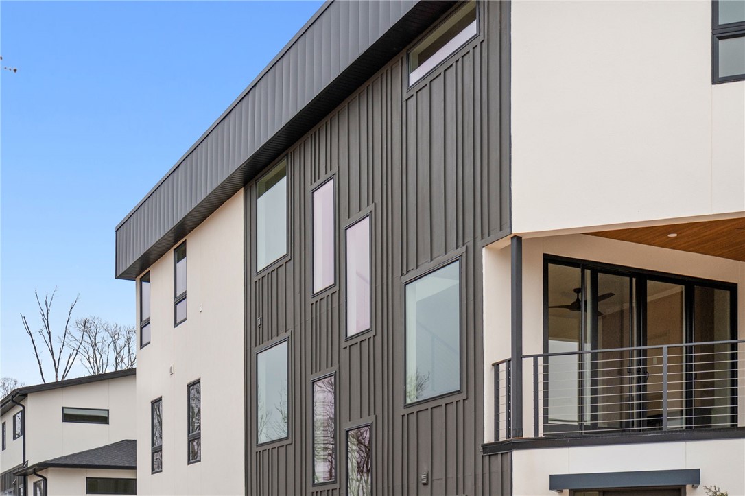 W A BURK'S ADD-BENTONVILLE - Residential