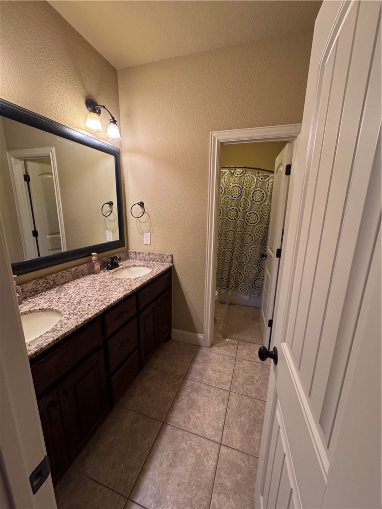 Oakbrooke Sub Ph Ii Bentonville - Residential