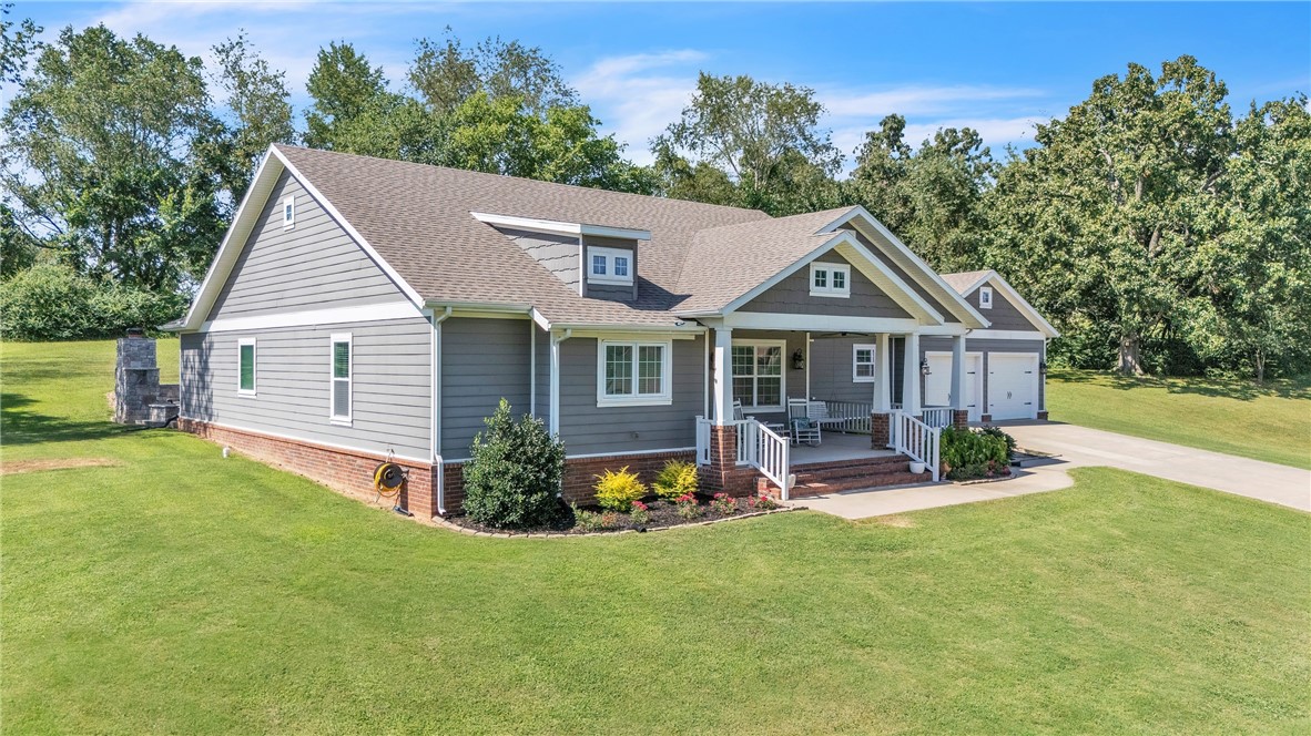 Reeves Add Cave Spgs - Residential