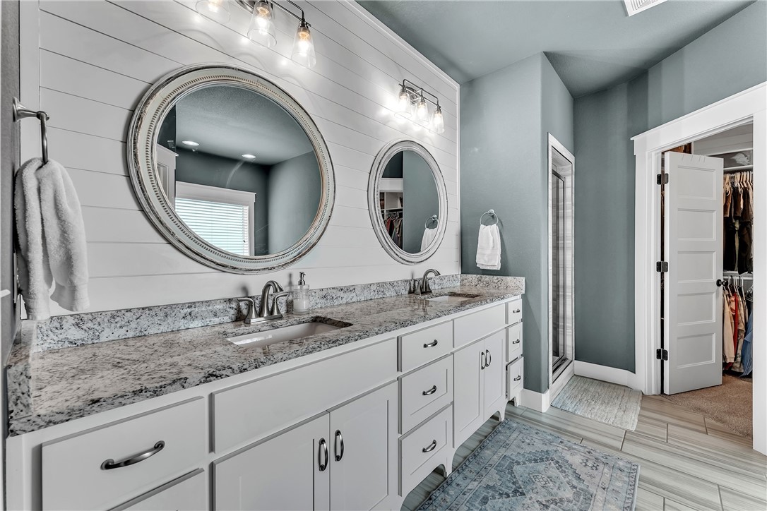 Reeves Add Cave Spgs - Residential