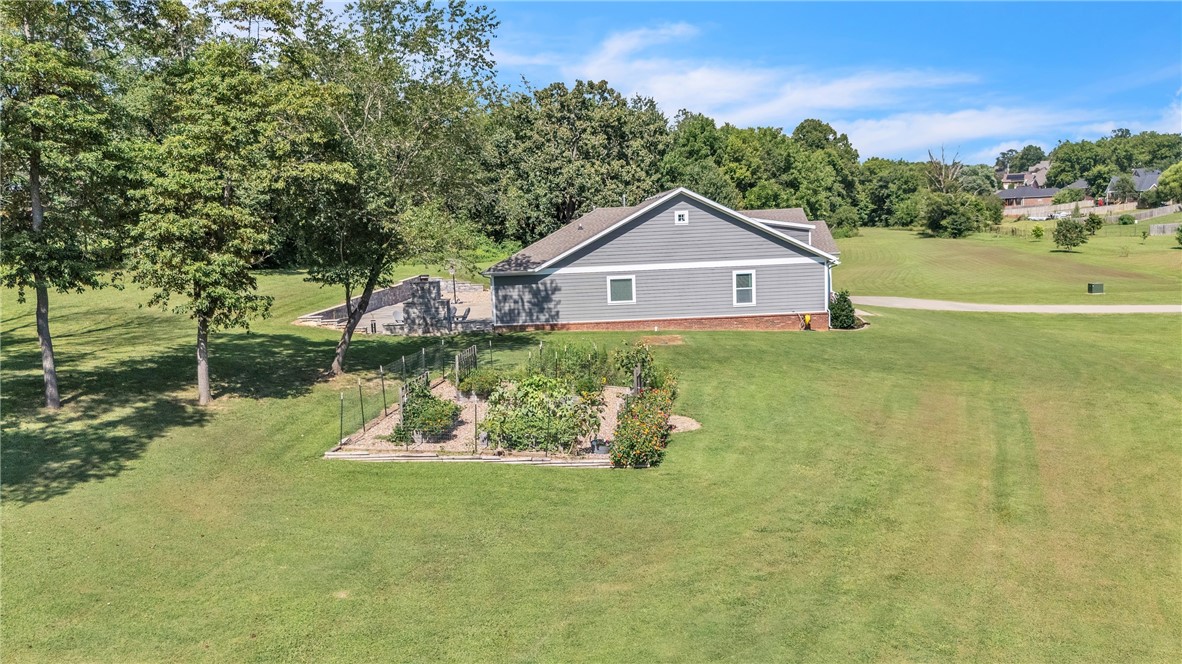 Reeves Add Cave Spgs - Residential