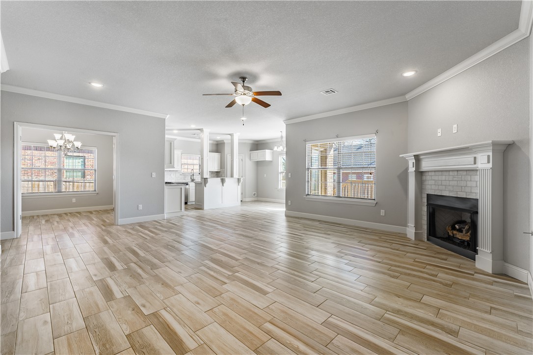 Woodlands, The Ph 1 Siloam Spgs - Residential Lease