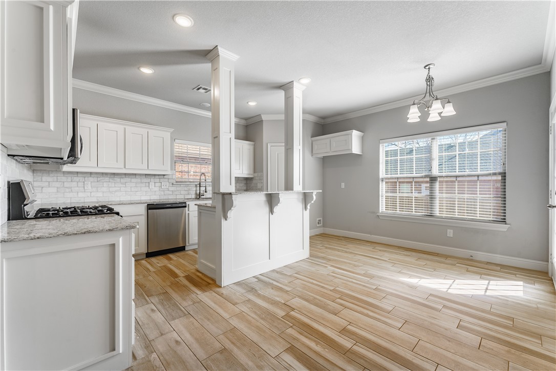 Woodlands, The Ph 1 Siloam Spgs - Residential Lease