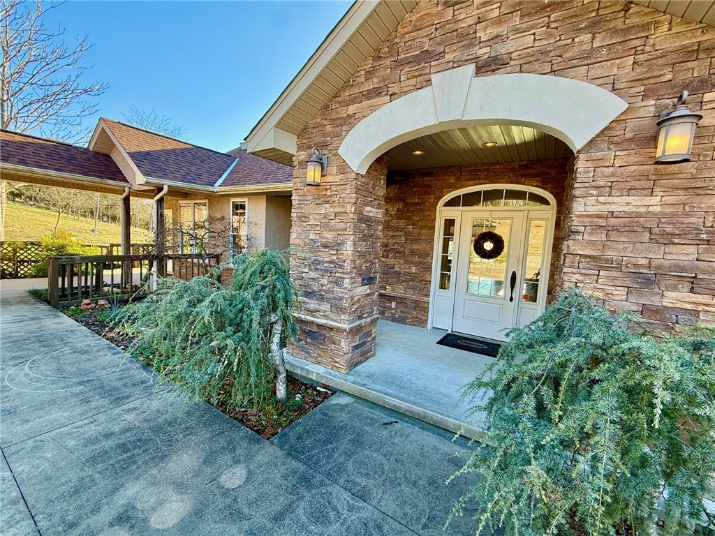 Holiday Island Unit 118 - Residential