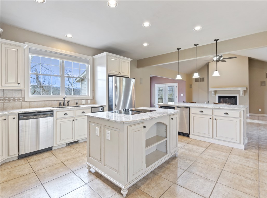 Holiday Island Unit 118 - Residential