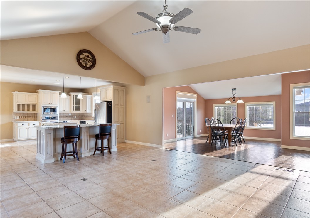 Holiday Island Unit 118 - Residential