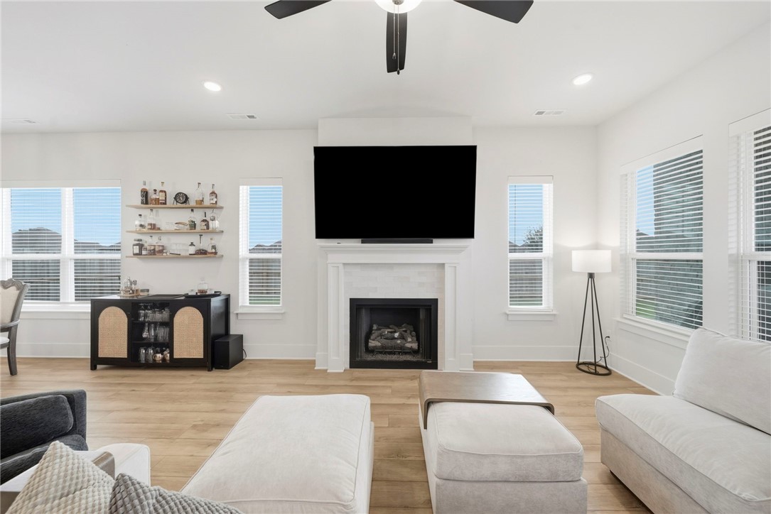 Cobble Creek Sub Rogers - Residential
