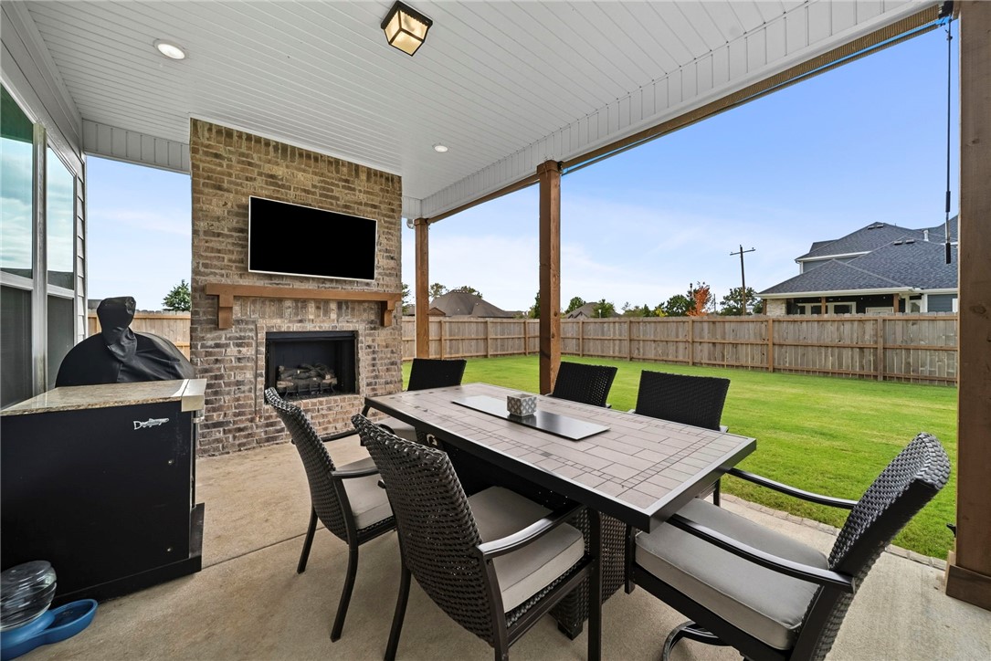 Cobble Creek Sub Rogers - Residential