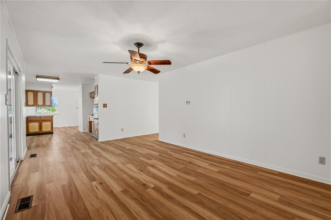 C E Elliff Sub Siloam Spgs - Residential