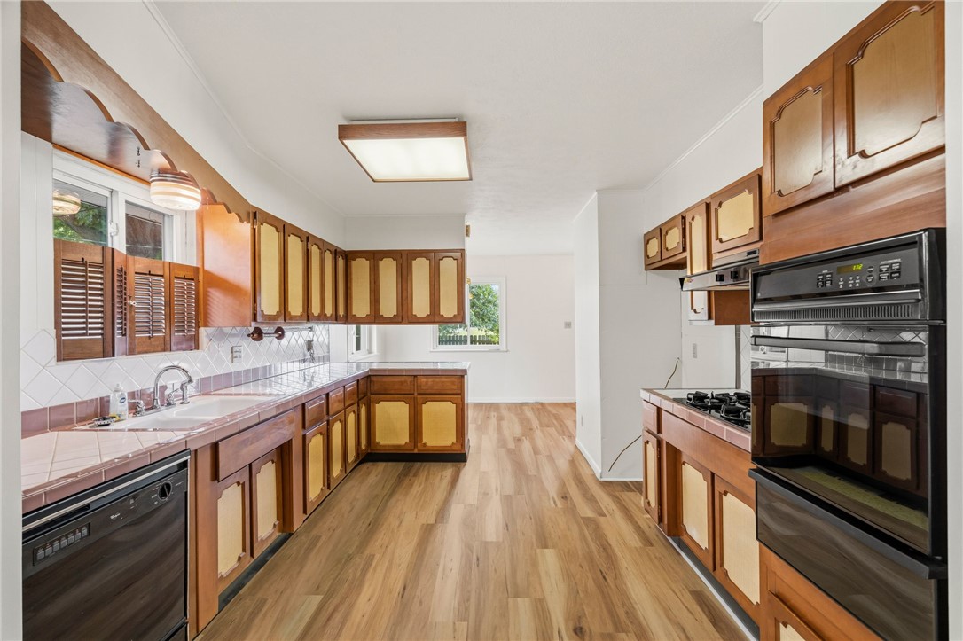 C E Elliff Sub Siloam Spgs - Residential