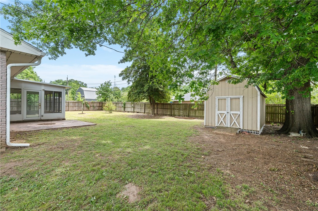 C E Elliff Sub Siloam Spgs - Residential