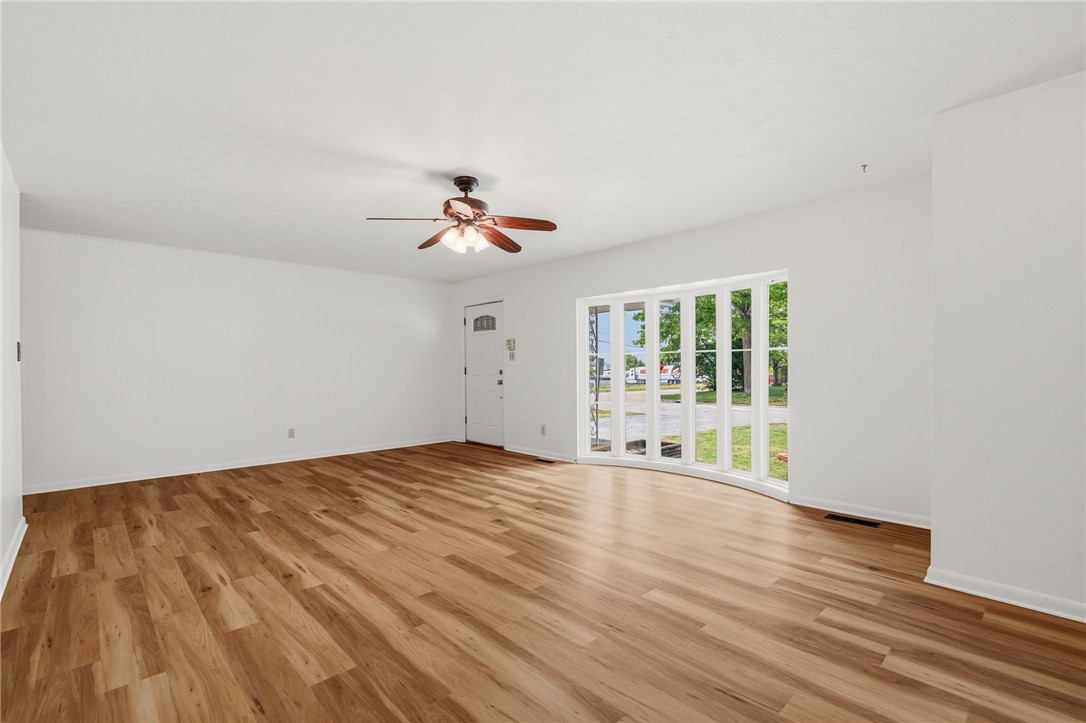 C E Elliff Sub Siloam Spgs - Residential