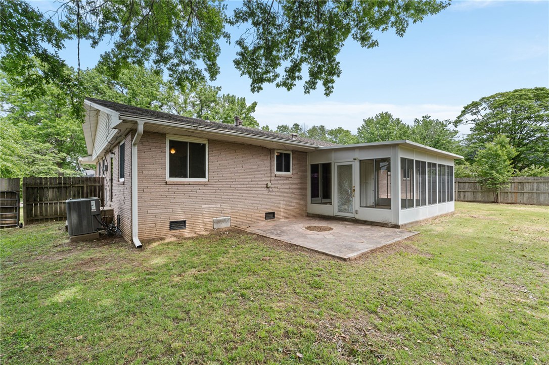 C E Elliff Sub Siloam Spgs - Residential